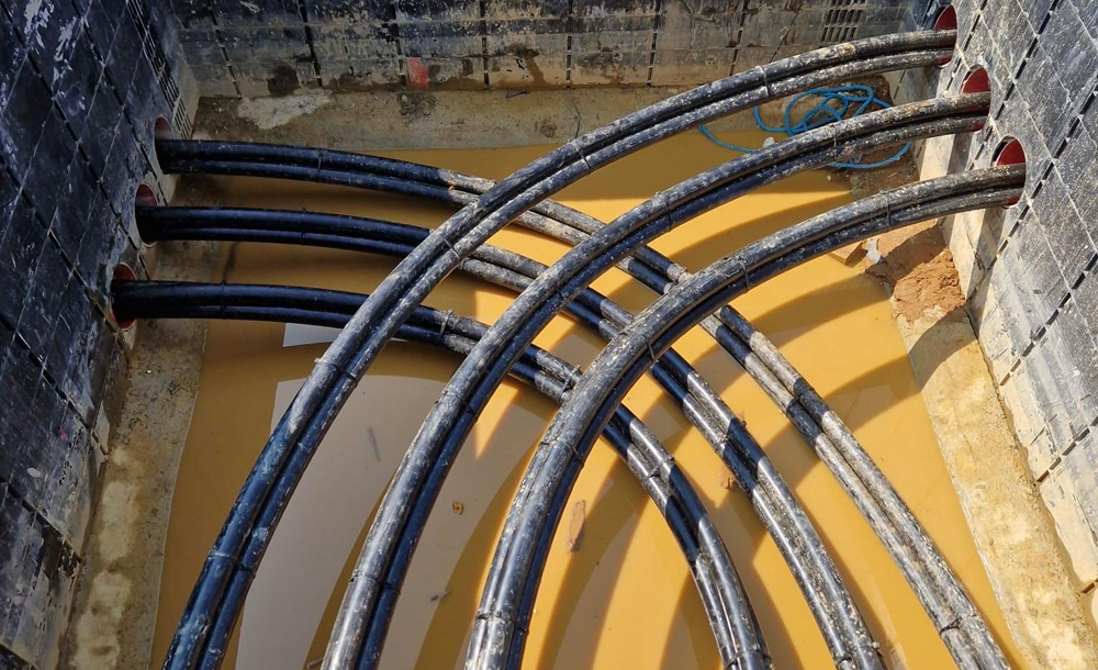 excavation-trench-laying-cables